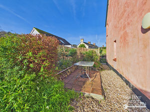 Patio- click for photo gallery